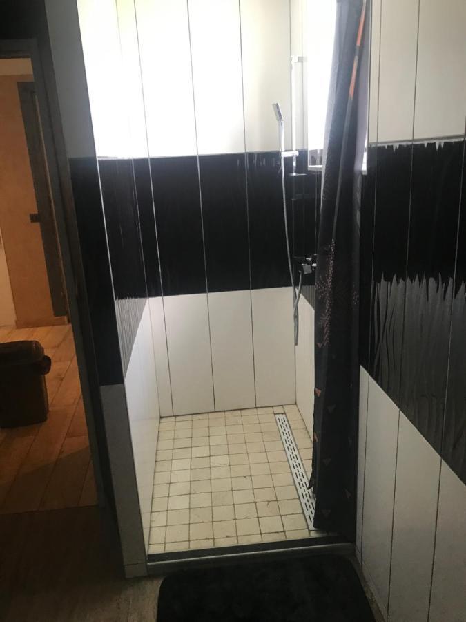F3 Bord De Loire Complet Appartement Decize Buitenkant foto